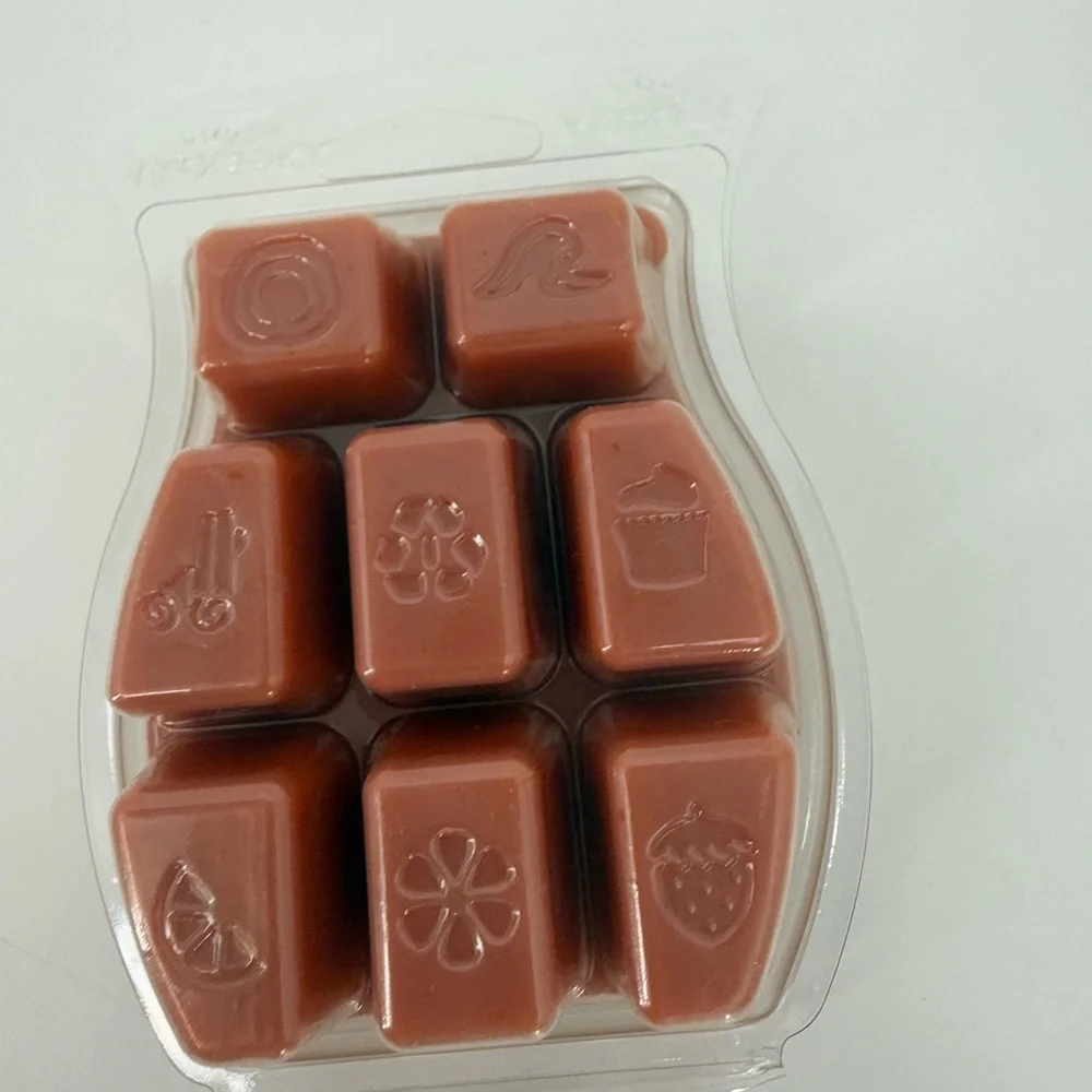 Scentsy Vanilla Chestnut Scent Bar - Warm Orange